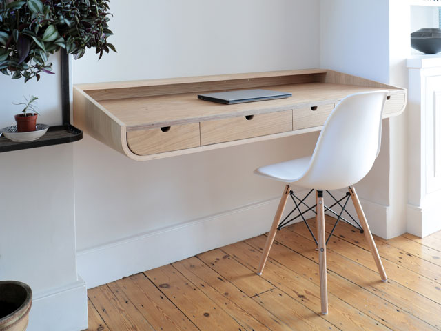 Birch-ply bespoke desk. Birch-ply bespoke desk by Lozi