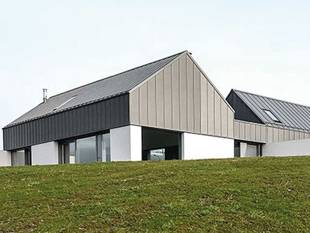 House Lessans, winner of Grand Designs: House of the Year 2019, is a self build made up of two perpendicular blocks and a pre existing shed Country plots