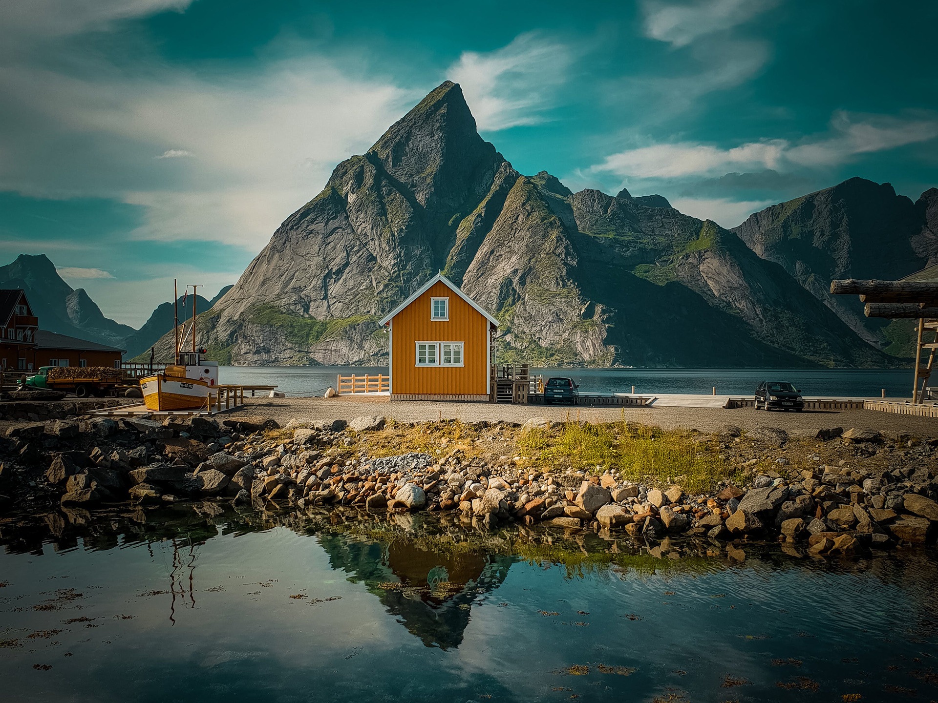A house by a lake
